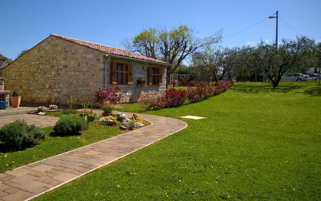 Holiday House Sweet Home Umag Kültér fotó